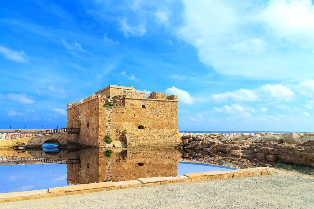 St Nicolas Apartments Paphos Exterior photo